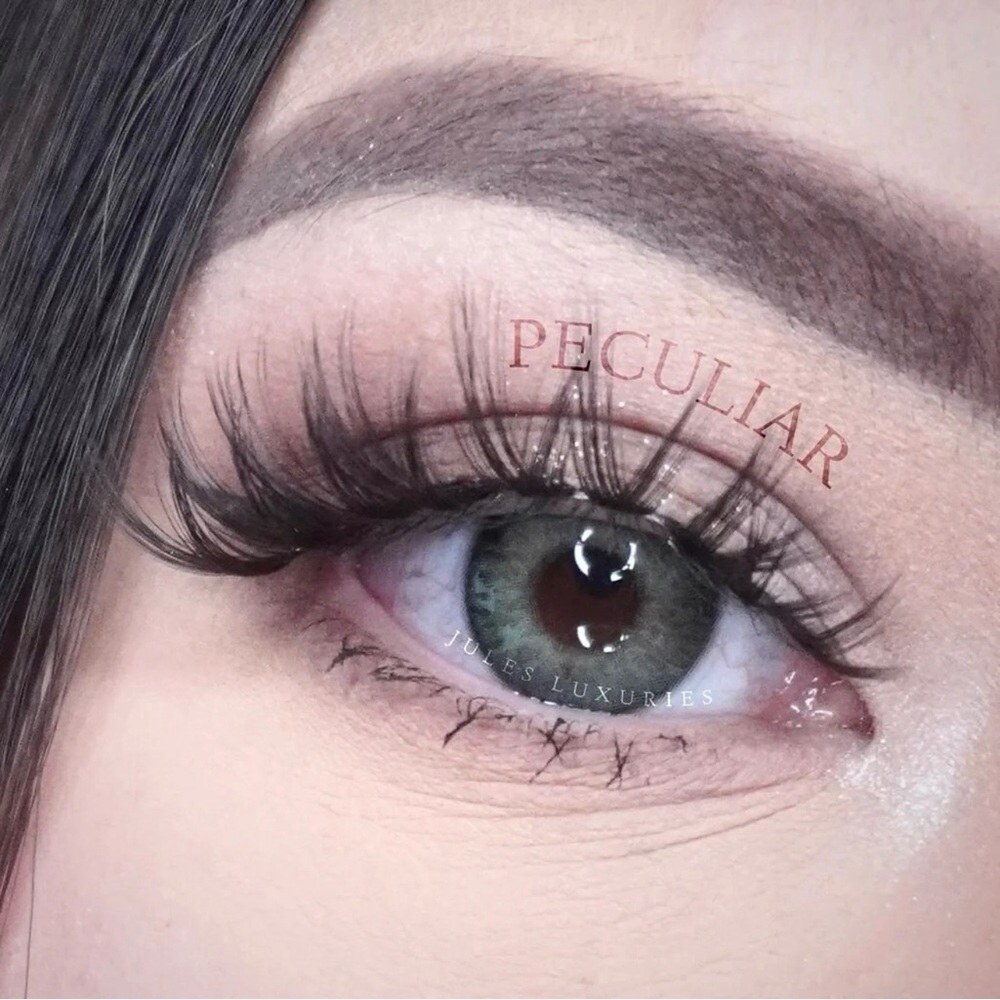 Peculiar Lashes